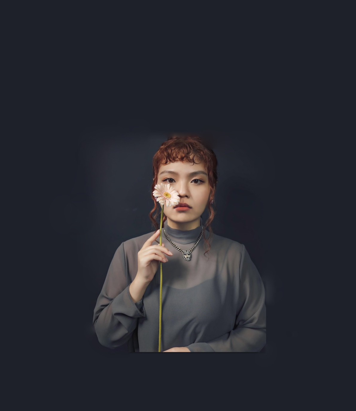 美髮設計師 朱冠蓉（阿朱）